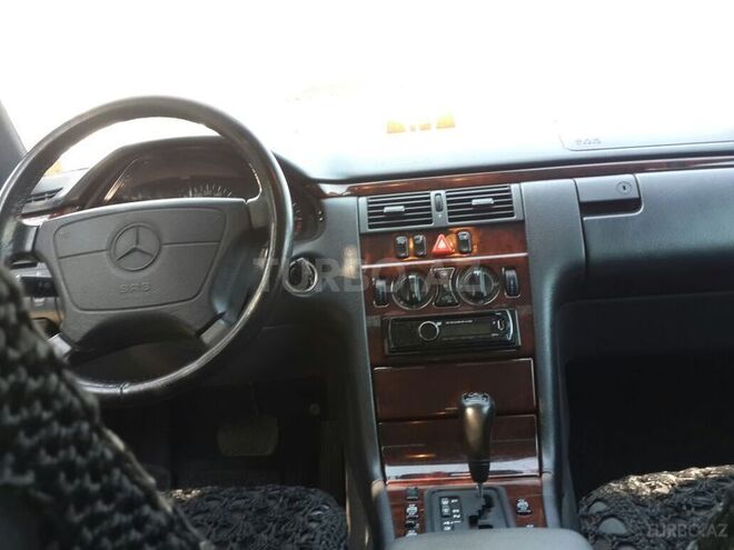 Mercedes C 200 1998, 144,027 km - 2.0 л - Masallı