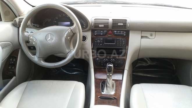 Mercedes C 240 2002, 290,000 km - 2.4 l - Bakı