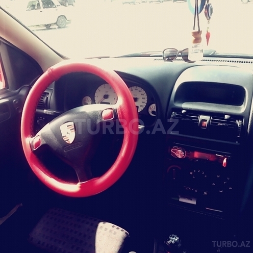 Opel Astra 1999, 231,328 km - 2.0 l - Bakı