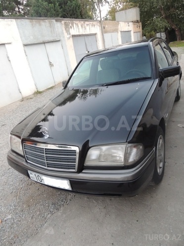 Mercedes C 180 1995, 372,000 km - 1.8 l - Bakı