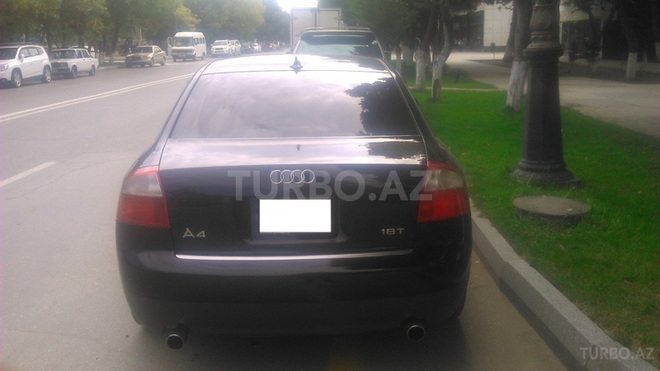 Audi A4 2003, 215,000 km - 1.8 l - Sumqayıt