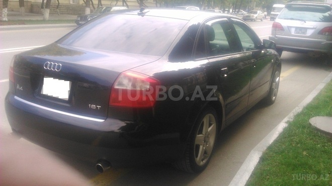 Audi A4 2003, 215,000 km - 1.8 l - Sumqayıt