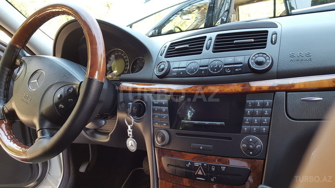 Mercedes E 220 2003, 240,000 km - 0.2 l - Mingəçevir