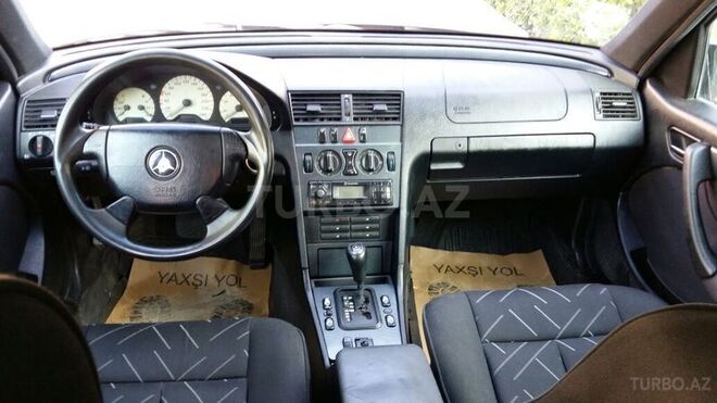 Mercedes C 200 1998, 17,900 km - 2.0 l - Bakı
