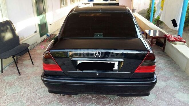 Mercedes C 200 1998, 17,900 km - 2.0 l - Bakı