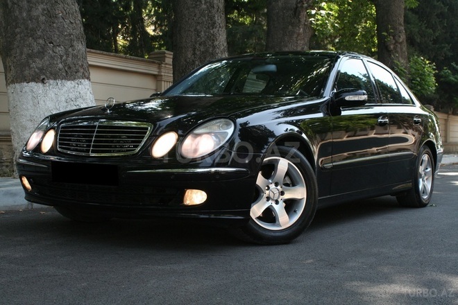 Mercedes E 320 2005, 27,000 km - 3.2 л - Bakı
