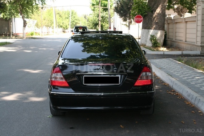 Mercedes E 320 2005, 27,000 km - 3.2 л - Bakı