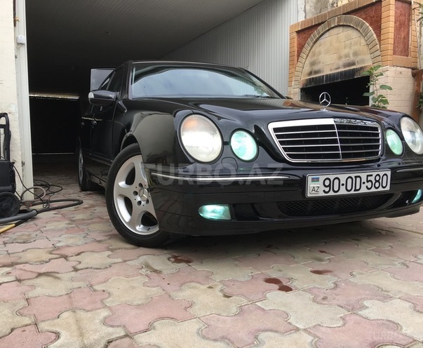 Mercedes E 240 2000, 217,000 km - 2.6 l - Bakı