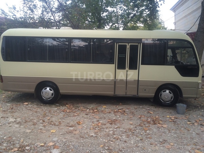 Hyundai  2004, 315,000 km - 4.2 l - Şamaxı