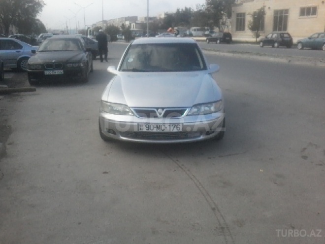 Opel Vectra 1999, 230,000 km - 2.0 л - Sumqayıt