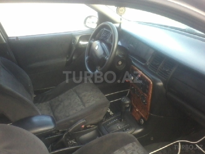 Opel Vectra 1999, 230,000 km - 2.0 л - Sumqayıt