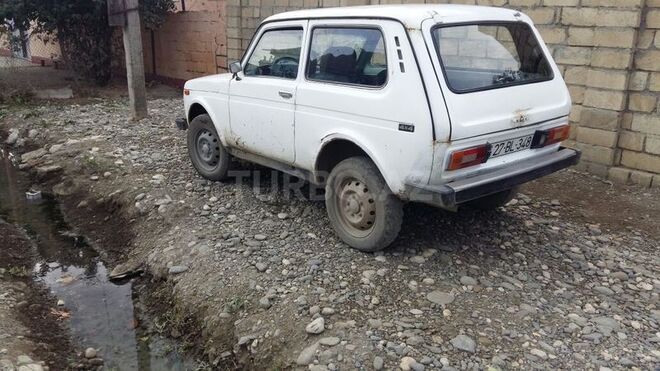 LADA (VAZ) Niva 1992, 3,333,333 km - 1.6 л - Quba