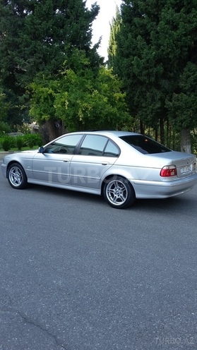 BMW 523 2000, 233,000 km - 2.5 л - Bakı