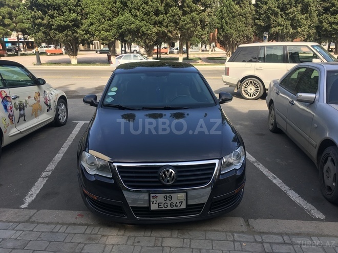 Volkswagen Passat 2005, 131,000 km - 2.0 l - Sumqayıt