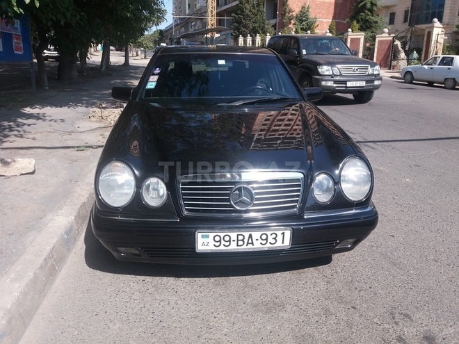 Mercedes E 230 1997, 217,000 km - 2.3 л - Bakı