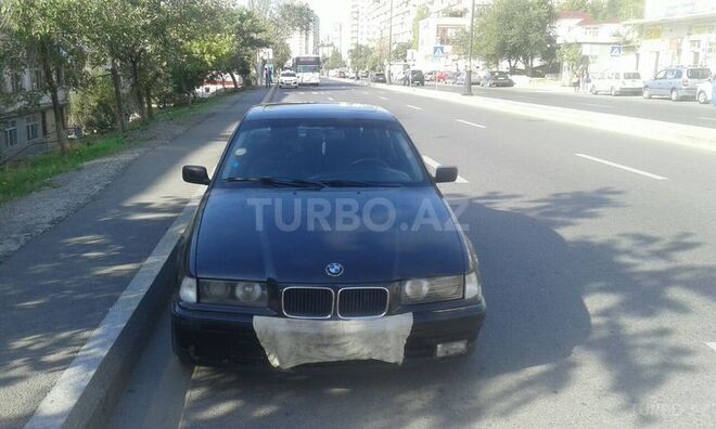 BMW 316 1993, 200,000 km - 1.6 l - Bakı