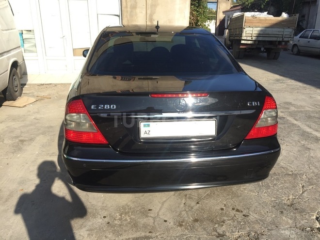 Mercedes E 280 2007, 236,000 km - 3.0 l - Bakı