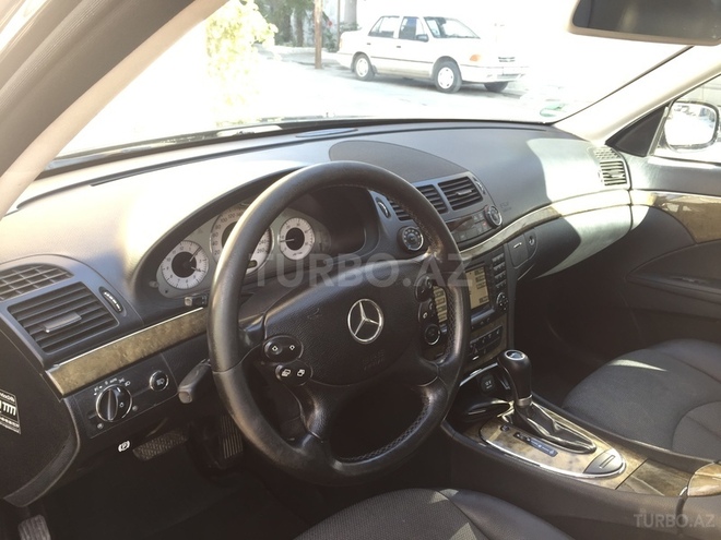 Mercedes E 280 2007, 236,000 km - 3.0 l - Bakı