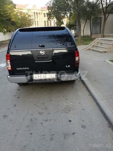 Nissan Navara 2013, 80,000 km - 2.5 l - Bakı