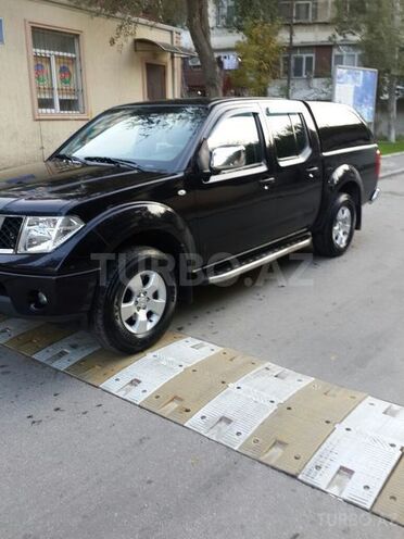 Nissan Navara 2013, 80,000 km - 2.5 l - Bakı