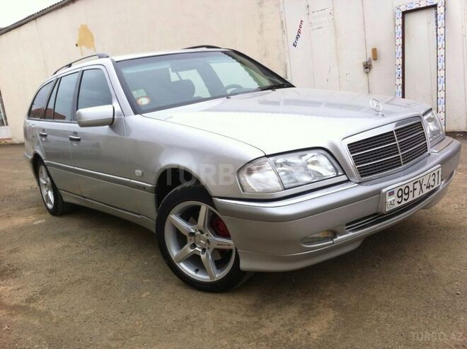 Mercedes C 220 1999, 211,789 km - 2.2 l - Biləsuvar
