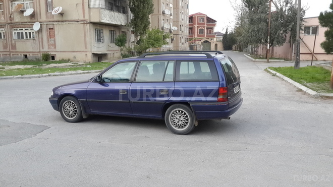 Opel Astra 1995, 276,000 km - 1.6 l - Bakı
