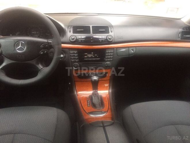Mercedes E 220 2007, 170,000 km - 2.2 l - Bakı