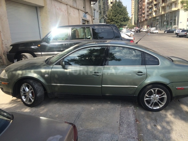 Volkswagen Passat 2003, 140,300 km - 1.8 l - Bakı
