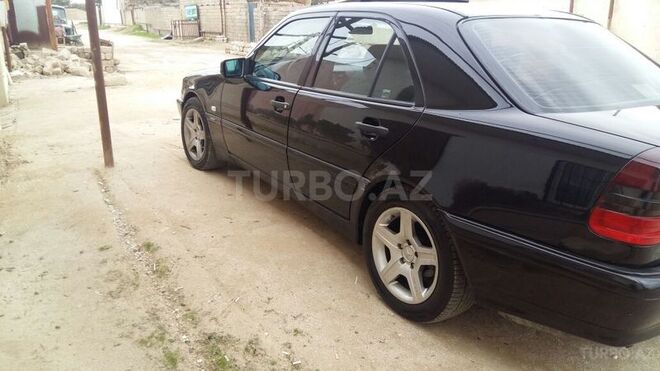 Mercedes C 200 1998, 179,000 km - 0.2 l - Bakı