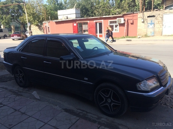 Mercedes C 180 1999, 240,000 km - 1.8 l - Bakı
