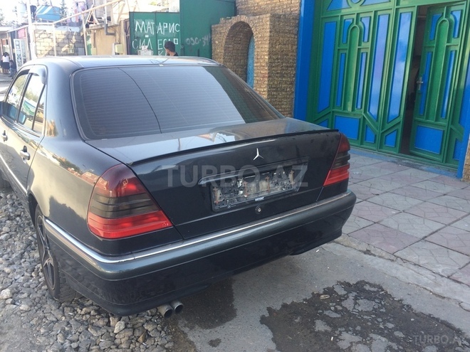 Mercedes C 180 1999, 240,000 km - 1.8 l - Bakı