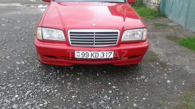 Mercedes C 200 1997, 32,000 km - 0.2 l - Qəbələ