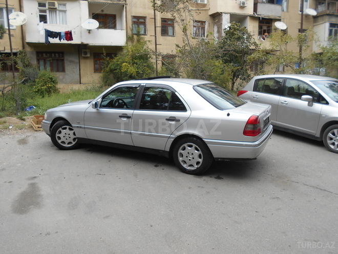 Mercedes C 180 1996, 245,000 km - 1.8 l - Bakı