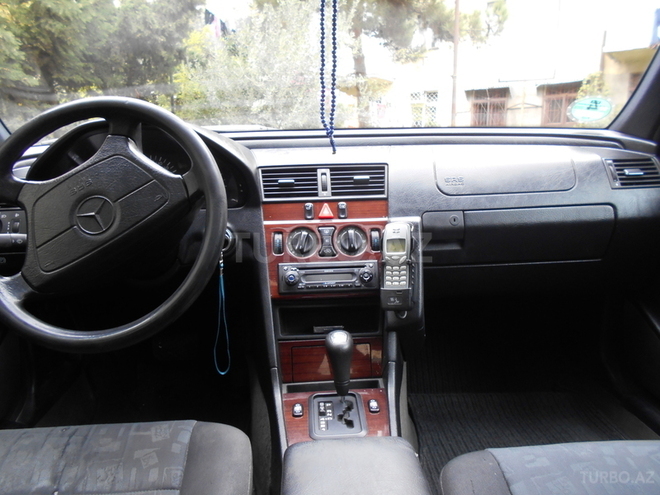 Mercedes C 180 1996, 245,000 km - 1.8 l - Bakı