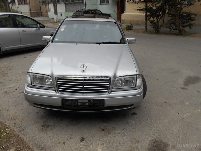 Mercedes C 180 1996, 245,000 km - 1.8 l - Bakı