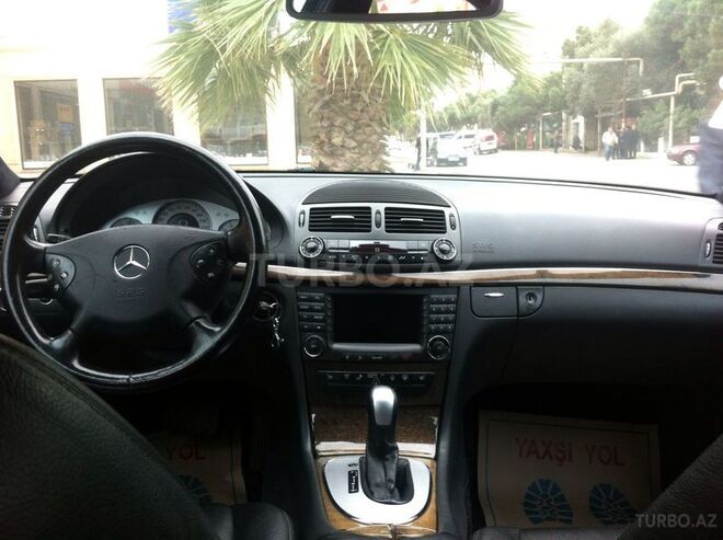 Mercedes E 320 2002, 156,000 km - 3.2 л - Bakı