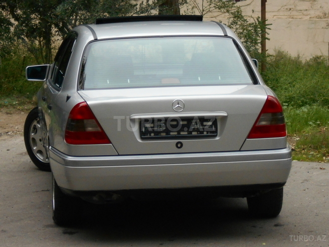 Mercedes C 180 1996, 245,000 km - 1.8 l - Bakı
