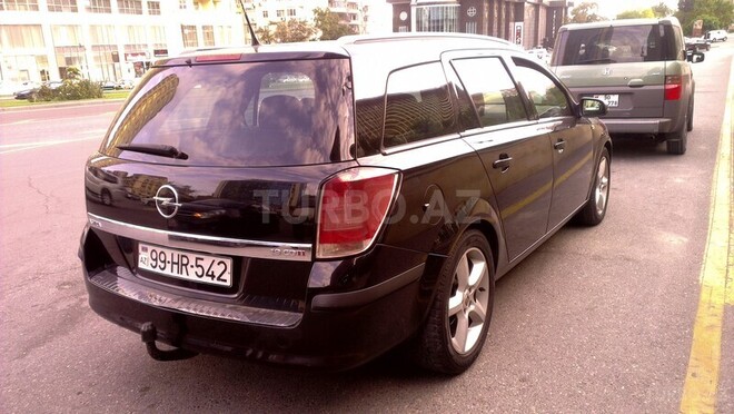 Opel Astra 2005, 286,000 km - 1.9 l - Bakı
