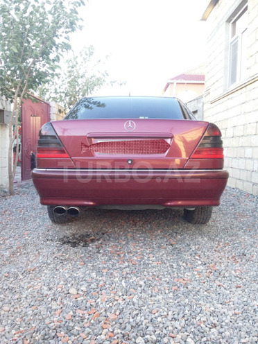 Mercedes C 220 1998, 286,000 km - 2.2 l - Bakı