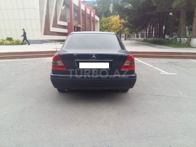 Mercedes C 180 1997, 284,000 km - 1.8 l - Bakı