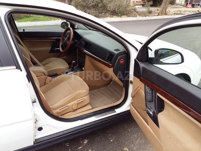 Opel Vectra 2004, 210,000 km - 2.2 l - Bakı