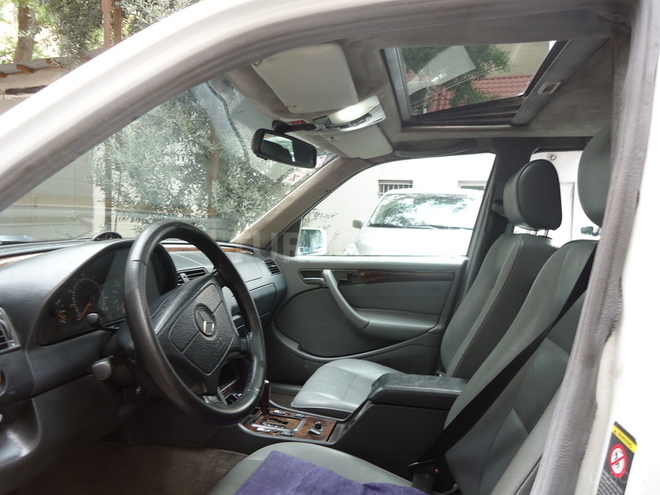 Mercedes C 230 2000, 126,766 km - 2.3 l - Bakı