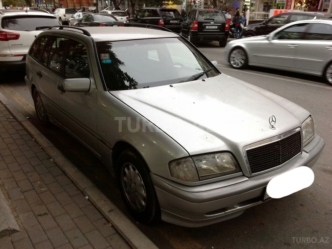 Mercedes C 220 1999, 450,000 km - 2.2 л - Bakı