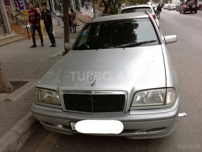 Mercedes C 220 1999, 450,000 km - 2.2 л - Bakı