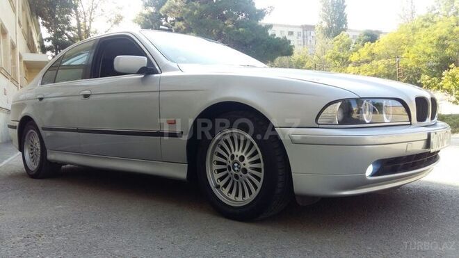 BMW 528 2000, 225,000 km - 2.8 l - Bakı