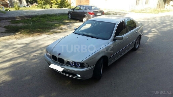 BMW 528 2000, 225,000 km - 2.8 l - Bakı