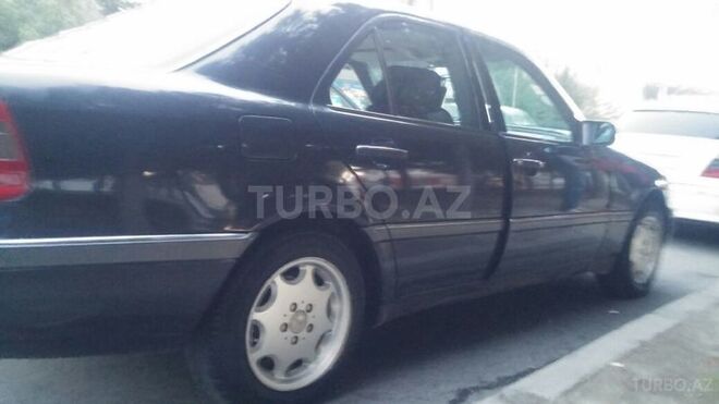 Mercedes C 180 1995, 250,000 km - 1.8 l - Bakı