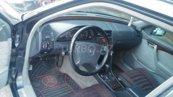 Mercedes C 180 1995, 250,000 km - 1.8 l - Bakı