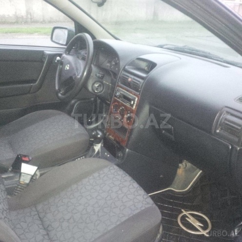 Opel Astra 2000, 276,000 km - 2.0 л - Bakı