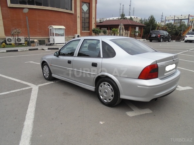 Opel Vectra 2000, 127,214 km - 1.6 л - Gəncə